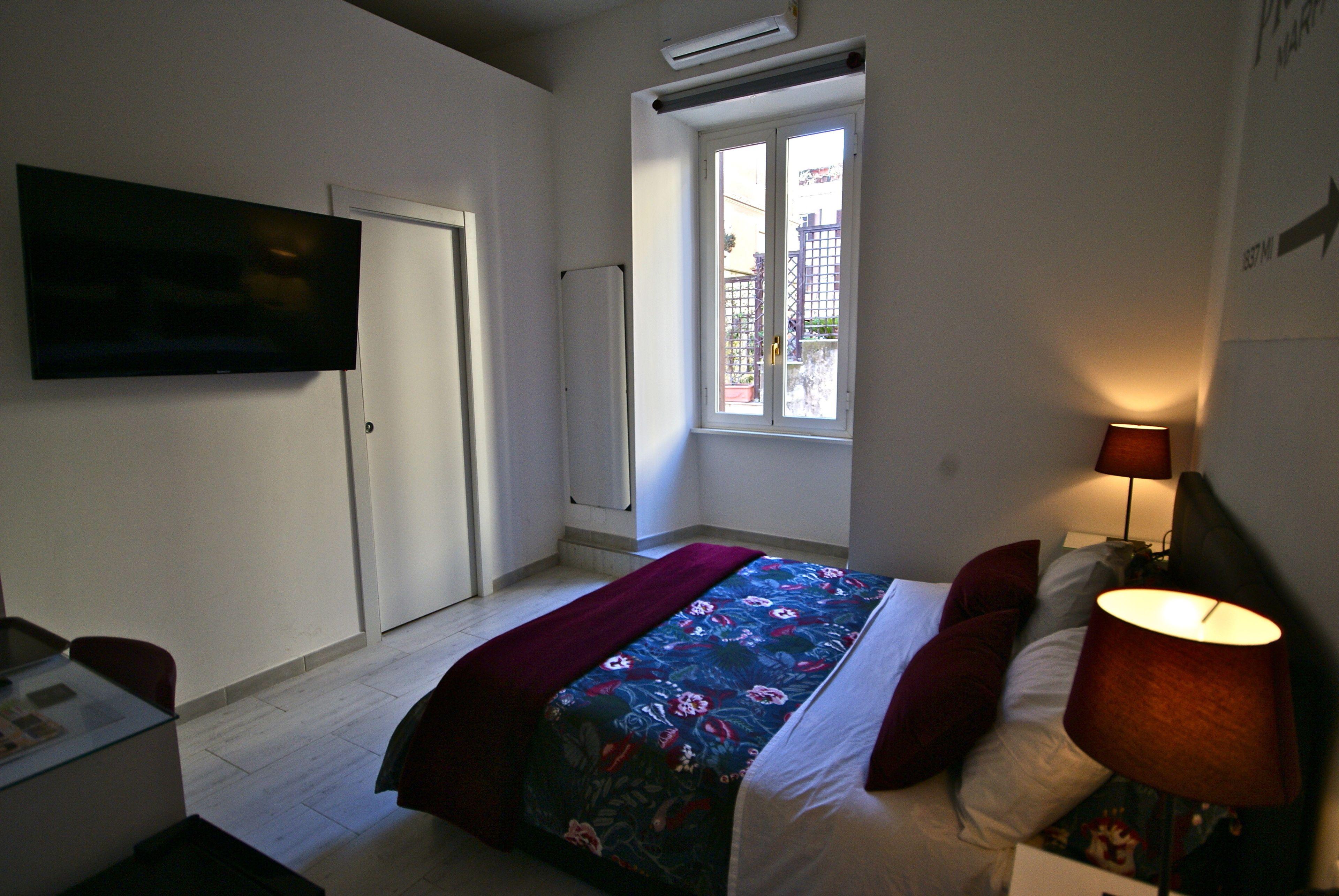 Empire Suites — Photos 2